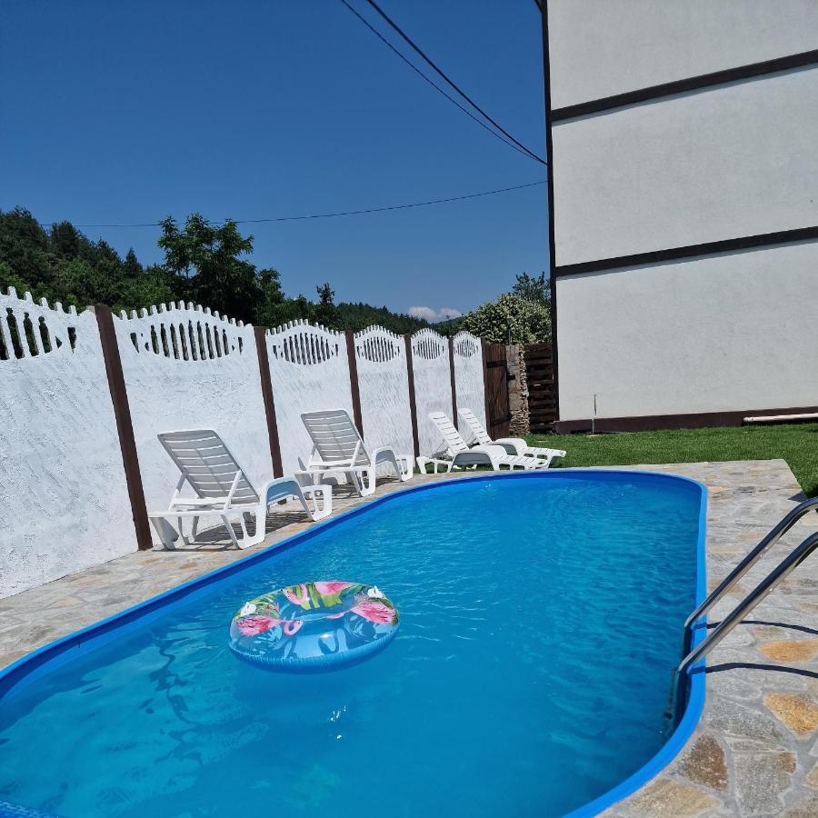 Бялата Къща Hotel Kirkovo  Buitenkant foto