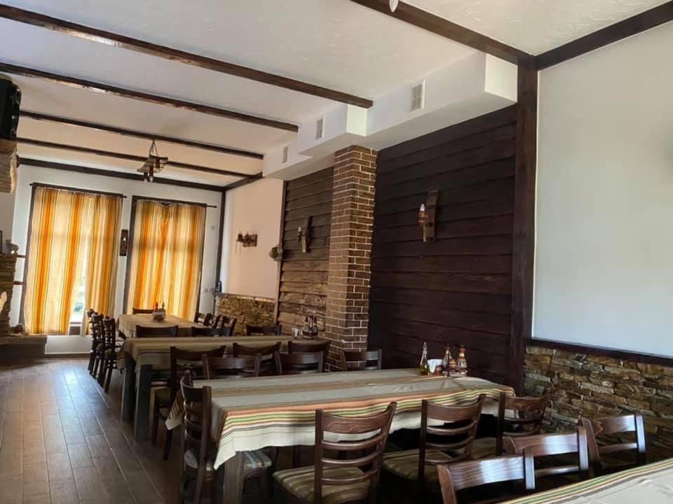 Бялата Къща Hotel Kirkovo  Buitenkant foto
