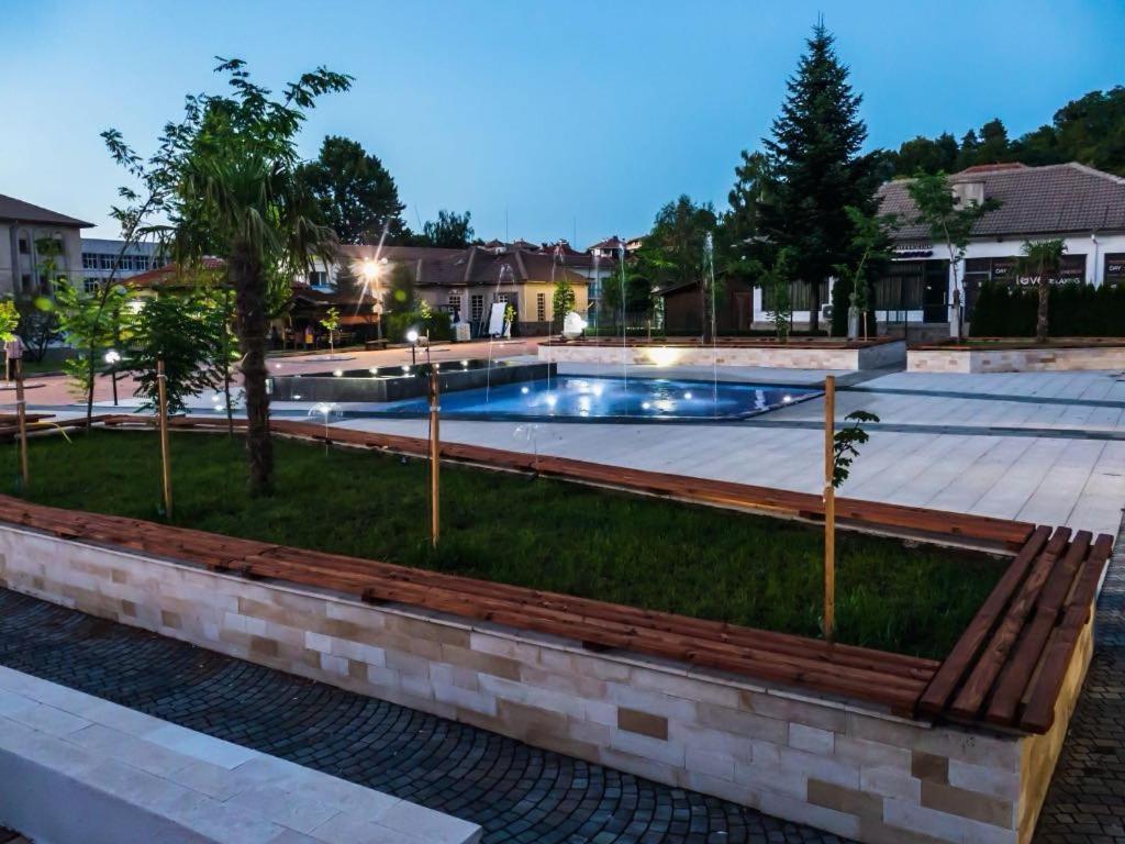 Бялата Къща Hotel Kirkovo  Buitenkant foto