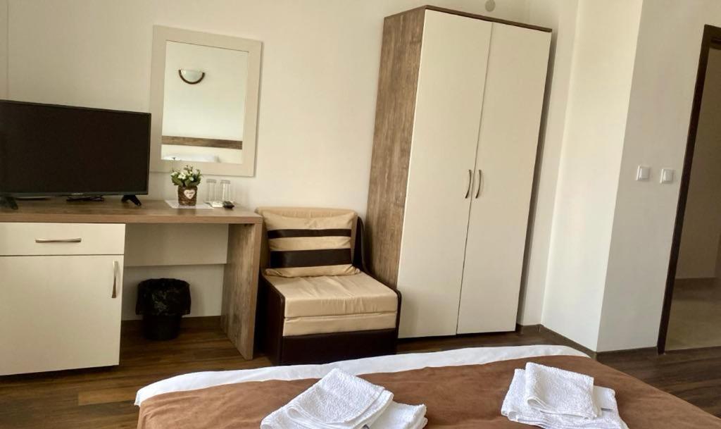 Бялата Къща Hotel Kirkovo  Buitenkant foto